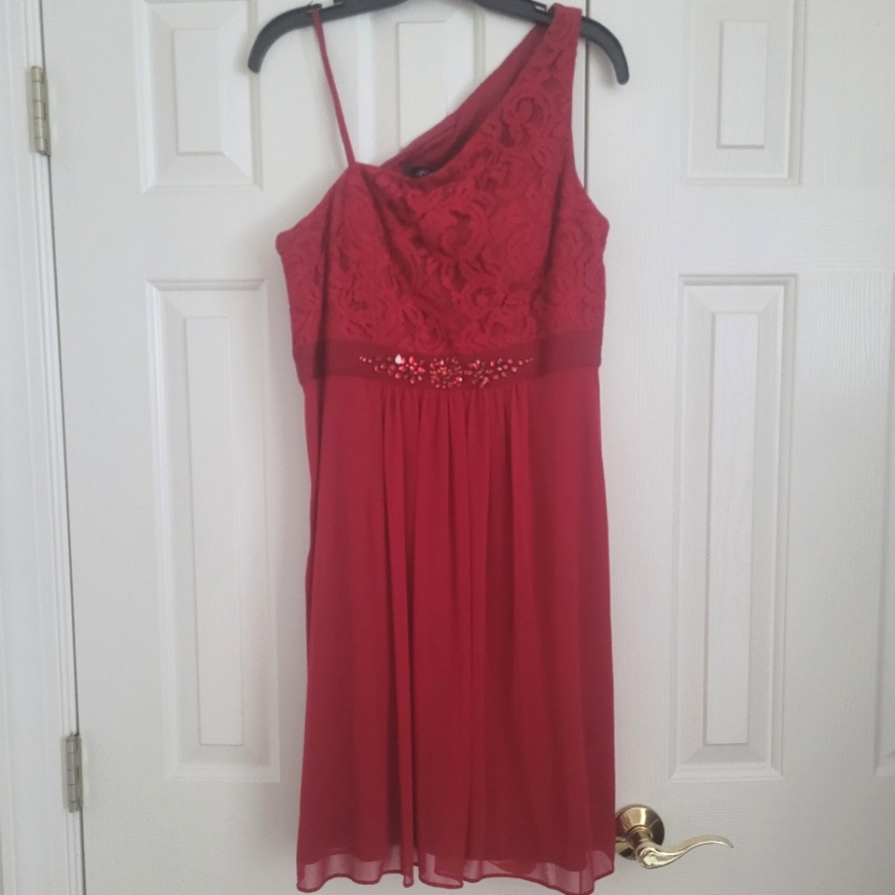 Adrianna Papell one-strap burgundy bridesmaid dress rn#59782